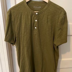 Everlane Henley tshirt - Mustard - Mens Large